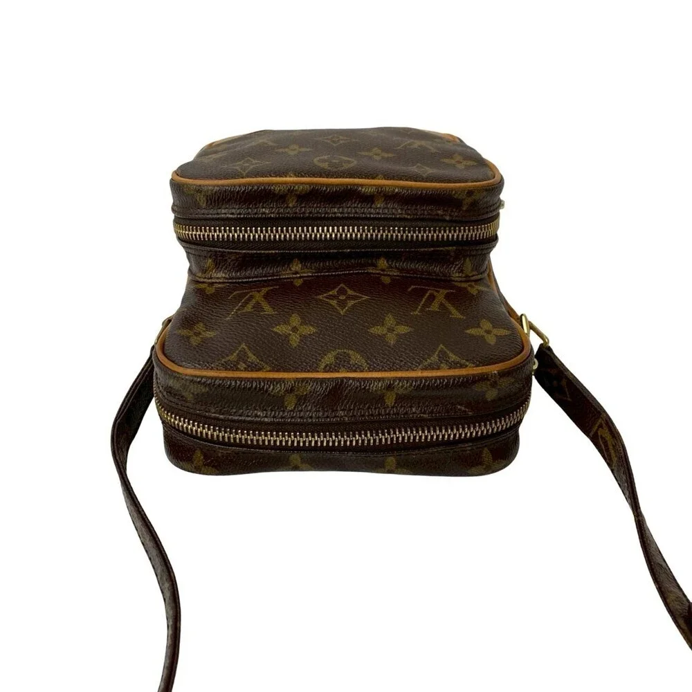 LOUIS VUITTON Brown Monogram Leather Pochette Shoulder Bag